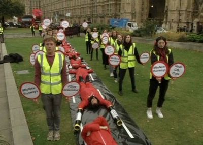 Британские экологи протестуют против расширения аэропорта хитроу