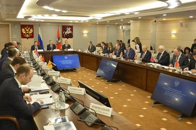 В москве прошло заседание совета законодателей центра россии
